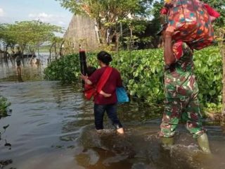 Banjir Kudus Berangsur Surut, Puluhan Pengungsi Beranjak Pulang