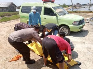 Perangkat Desa Rejoagung Ditemukan Meregang Nyawa di Tambak Garam