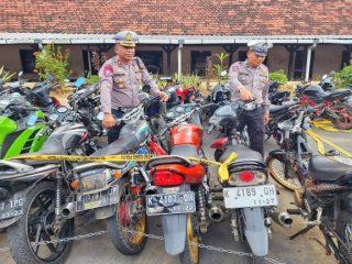 Kosek Waduk Gunungrowo, 30 Motor Knalpot Brong Digaruk