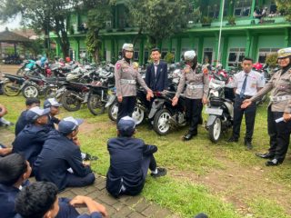 Polisi Dolani SMP 4 Pati, Seratusan Motor Pelajar Ketahuan Berknalpot Brong