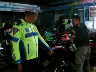 Puluhan Pelanggar Terjaring Razia Polisi