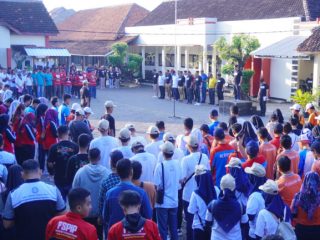 May Day di Jepara Diwarnai Jalan Sehat dan Fun Games