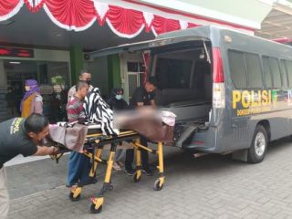 Gratis, Ambulans Polres Jepara Siap Antar Jemput Warga ke Rumah Sakit