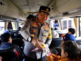 Hemat Ongkos, Warga Jepara Dapat Fasilitas Balik Mudik Gratis