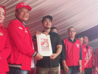 Kaesang Serahkan SK dan Resmikan Kantor DPD PSI Pati