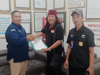LP3 Serahkan Kelengkapan Dokumen Persyaratan Pengawasan Pemilu ke KPU Rembang