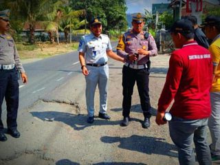 Jelang Libur Nataru, Satlantas Trenggalek Periksa Sejumlah Fasilitas Jalan dan Jembatan