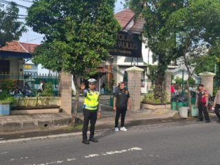 Kenaikan Isa Almasih, Polres Rembang Perketat Pengamanan Gereja 
