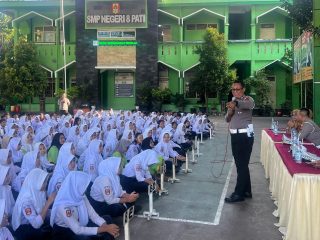 Polisi Ingatkan Bahaya Penggunaan Sepeda Listrik di Jalan Raya