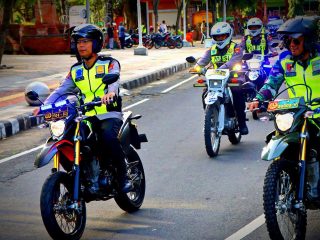 Kapolres Trenggalek dan Dandim 0806 Pimpin Patroli Aman Suro