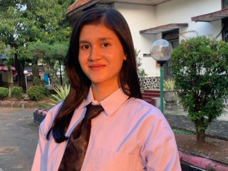Tesa Gadis Berprestasi Multitalenta Asal Pati, Wujudkan Mimpi di Kelas Internasional