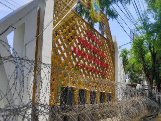 Gedung DPRD Pati Dikelilingi Kawat Berduri, Pengamanan Ketat Paripurna Angket