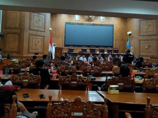 Rekonsiliasi Botok Cs Temui Titik Terang, DPRD Bersamai