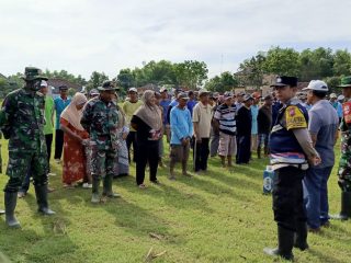 Petani dan BPP Jakenan Gropyokan Bersama Berantas Tikus