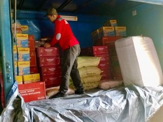 Gerak Cepat Pemprov Jateng, Kirim Bantuan ke Warga Terdampak Banjir Bumiayu