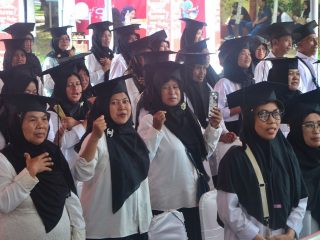 1 Ribu Keluarga Lulus dari PKH, Siap Hidup Mandiri