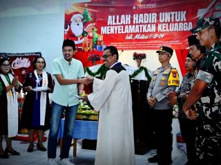 Kunjungi Gereja dan Pos Nataru, Forkopimda Trenggalek Pastikan Perayaan Natal Aman