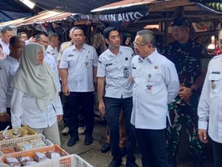 Stok Beras Gudang Bulog Pati untuk Tahun Depan Aman