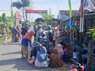 Ribuan Jemaah Padati Haul Simbah Nyai Mariyah di Maguan Rembang