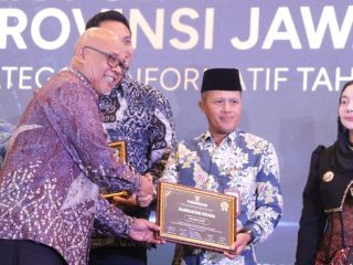 Diganjar Penghargaan KIP 2025, Jepara Raih Predikat Informatif