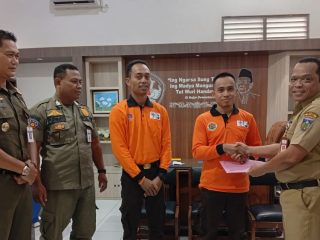 Dua Relawan Pramuka Asal Jepara Dikirim ke Aceh Tamiang