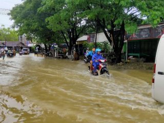 Desa Glonggong Jakenan Kebanjiran, Hambat Aktivitas Ekonomi Warga