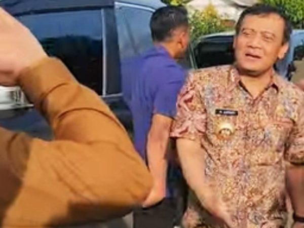Ahmad Luthfi Tinjau Banjir di Pati