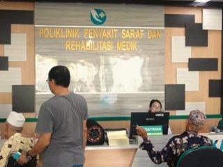 Pemanfaatan Antrean Online RSUD Rembang Melonjak 