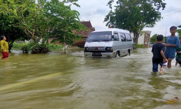 Dukuh Penggingwangi Kasiyan Banjir, Jalur Alternatif Pati-Kudus Terancam Putus