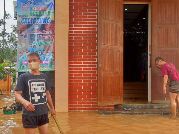 GBI Semampir Jadi Lokasi Pengungsian Warga Terdampak Banjir