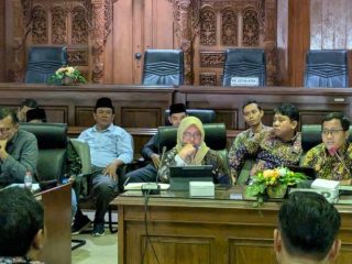Honorer Rembang Temui Pemkab, Minta Kejelasan Pemberdayaan