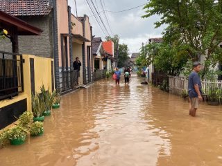 Kelurahan Kalidoro Pati Banjir Parah