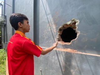 Maling di Margorejo Bobol Minimarket Lewat Lubang