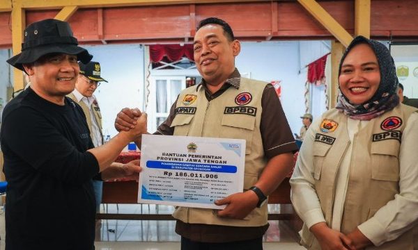 Ahmad Luthfi Intruksikan Penanganan Cepat Banjir Grobogan - Demak