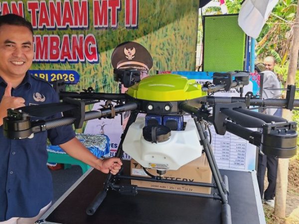 Perkuat MT-1, Pemkab Rembang Optimalkan Tujuh Unit Drone Pertanian