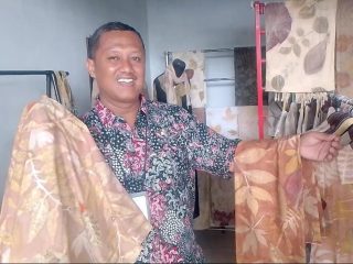 Industri Batik di Juwana Kenalkan Kombinasi Alam dan Kreativitas Pengajar