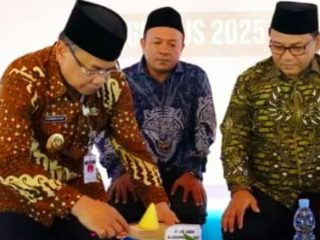 Plt Camat Winong dan Sekdin Disdik Dicopot Mendadak, Chandra Bungkam
