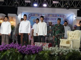 Ribuan Warga Hadiri Haul Mbah Winong Desa Tulakan