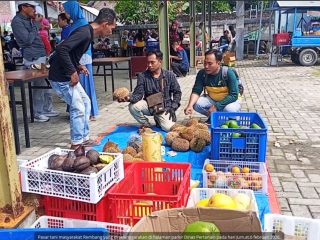 Pasar Tani Pasti Marem Pamerkan Produk Lokal Rembang