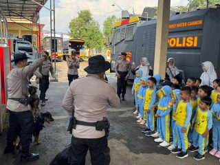 Samapta Polresta Pati Beri Edukasi Pada Anak TK