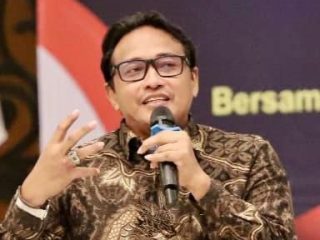 Gubernur Ahmad Luthfi Diserang Hoaks, Ini Tanggapan Mafindo