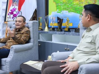 Gubernur Luhtfi Pantau Pekerja Migran dari Jateng di Timur Tengah