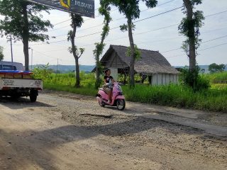 Perbaikan Jalan Rusak di Pati Tak Kunjung Mulai Pasca Lebaran, Chandra Ungkap Alasan