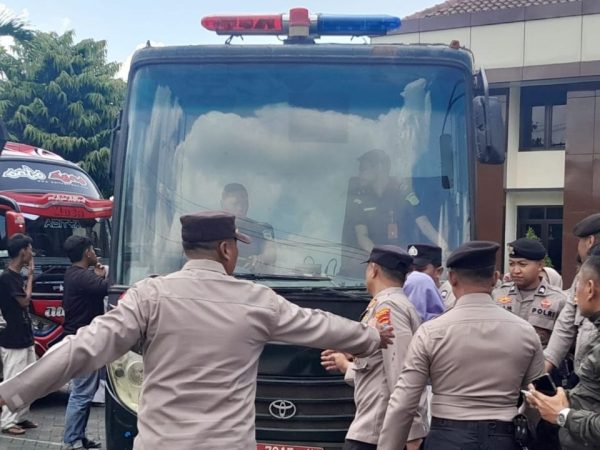 Ketegangan Terjadi di PN Pati Pasca Sidang Tertutup Kasus Pengeroyokan Talun