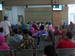 Layanan Poli Sore RSUD Rembang Solusi Tangani Antre Panjang