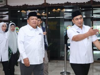 Taj Yasin Dorong Percepatan Jambanisasi, Butuh Dukungan Pusat untuk 21 Ribu Rumah di Jateng