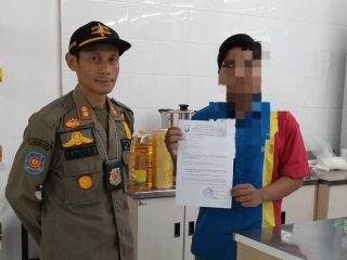 Satpol PP Rembang Kembali Tindak Toko Modern Langgar Jam Operasional