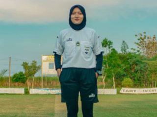 Semangat Kartini dalam Diri Suci Indriani, Srikandi di Balik Sepak Bola Rembang