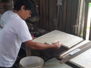 Harga Kedelai Naik, Pengaruhi Keuntungan Perajin Tahu di Pati