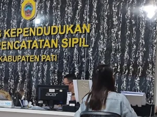Pelayanan Kependudukan di Pati Sempat Trouble